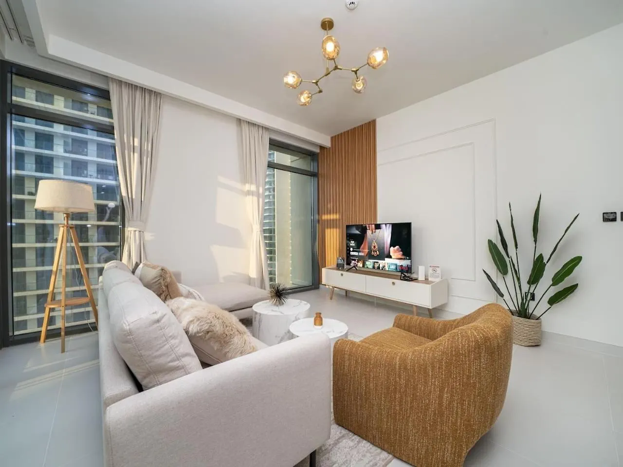 Apartment Gorgeous Beachfront 2 Bed Retreat In Marina Vista Dubai